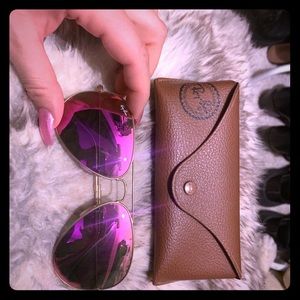 Pink Ray Ban Aviators - Gold Frame